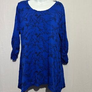 Grace Elements Blue Abstract Women's Top